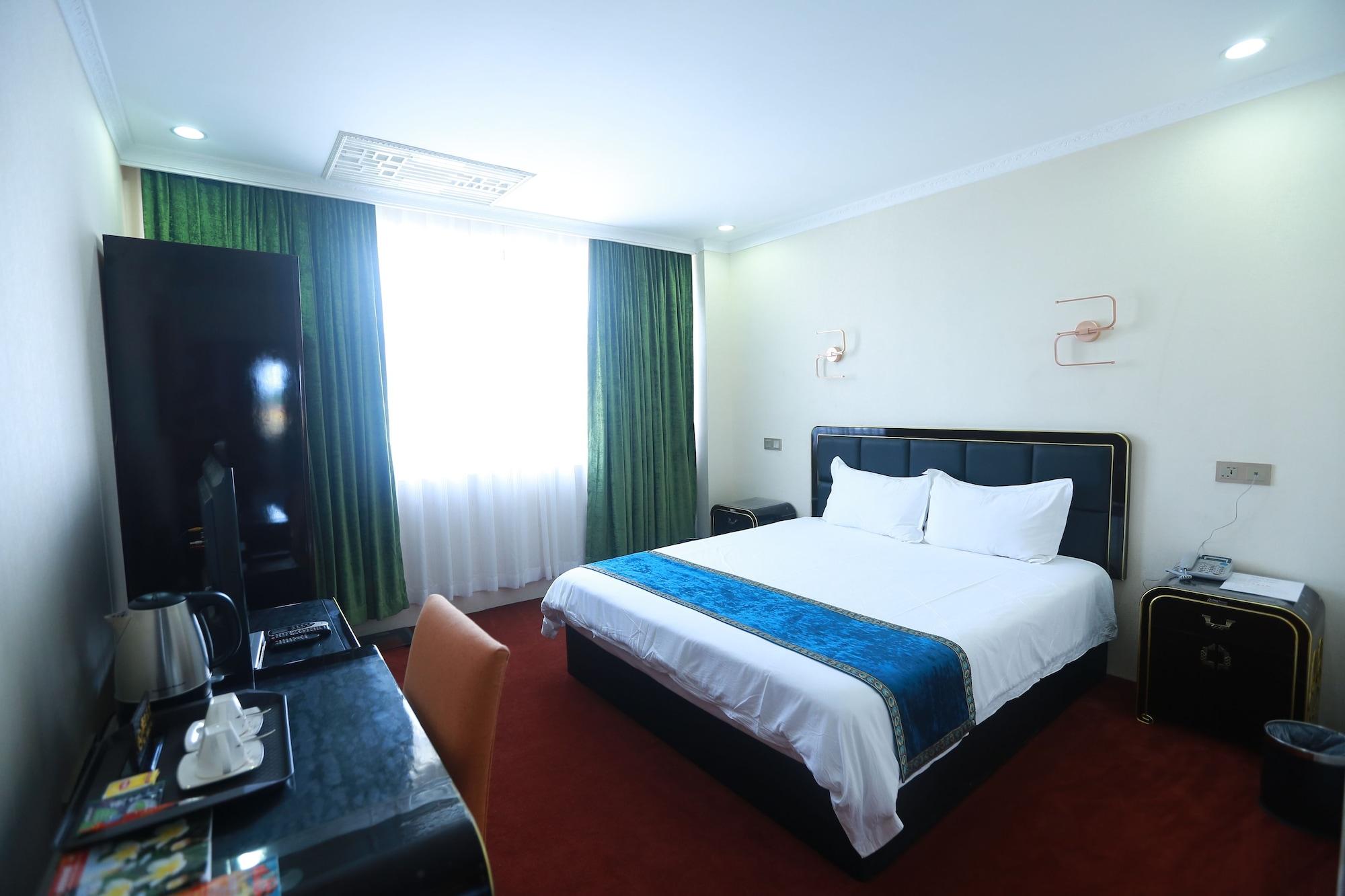 Star Sands Hotel Garapan Extérieur photo